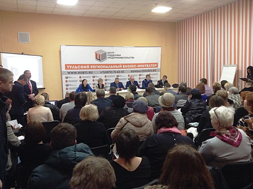 В Пролетарском округе прошла встреча с жителями по актуальным вопросам ЖКХ