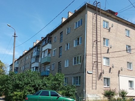 Ленинский район, Рождественский п, Строителей ул, д. 1