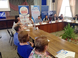 В Щекинском районе эксперты встретились с жителями по актуальным вопросам ЖКХ 