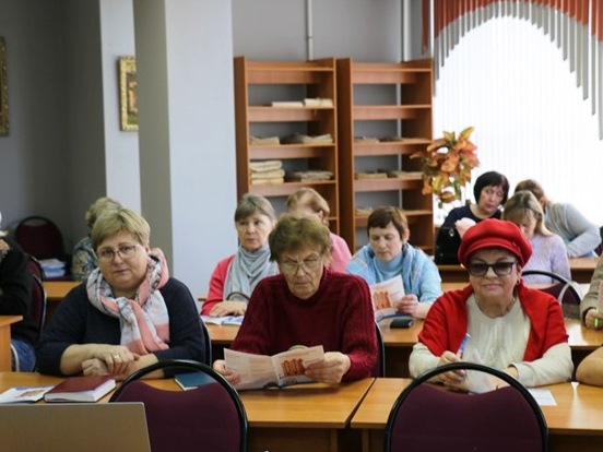 Жителям Новомосковска рассказали об особенностях капремонта домов на специальном счете